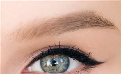 10 способов визуально увеличить глаза с помощью макияжа